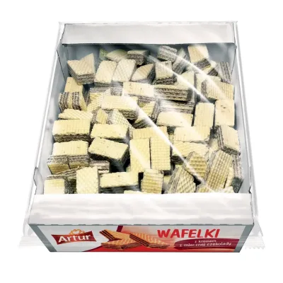 Wafle z kremem z mlecznej czekolady Artur 700g